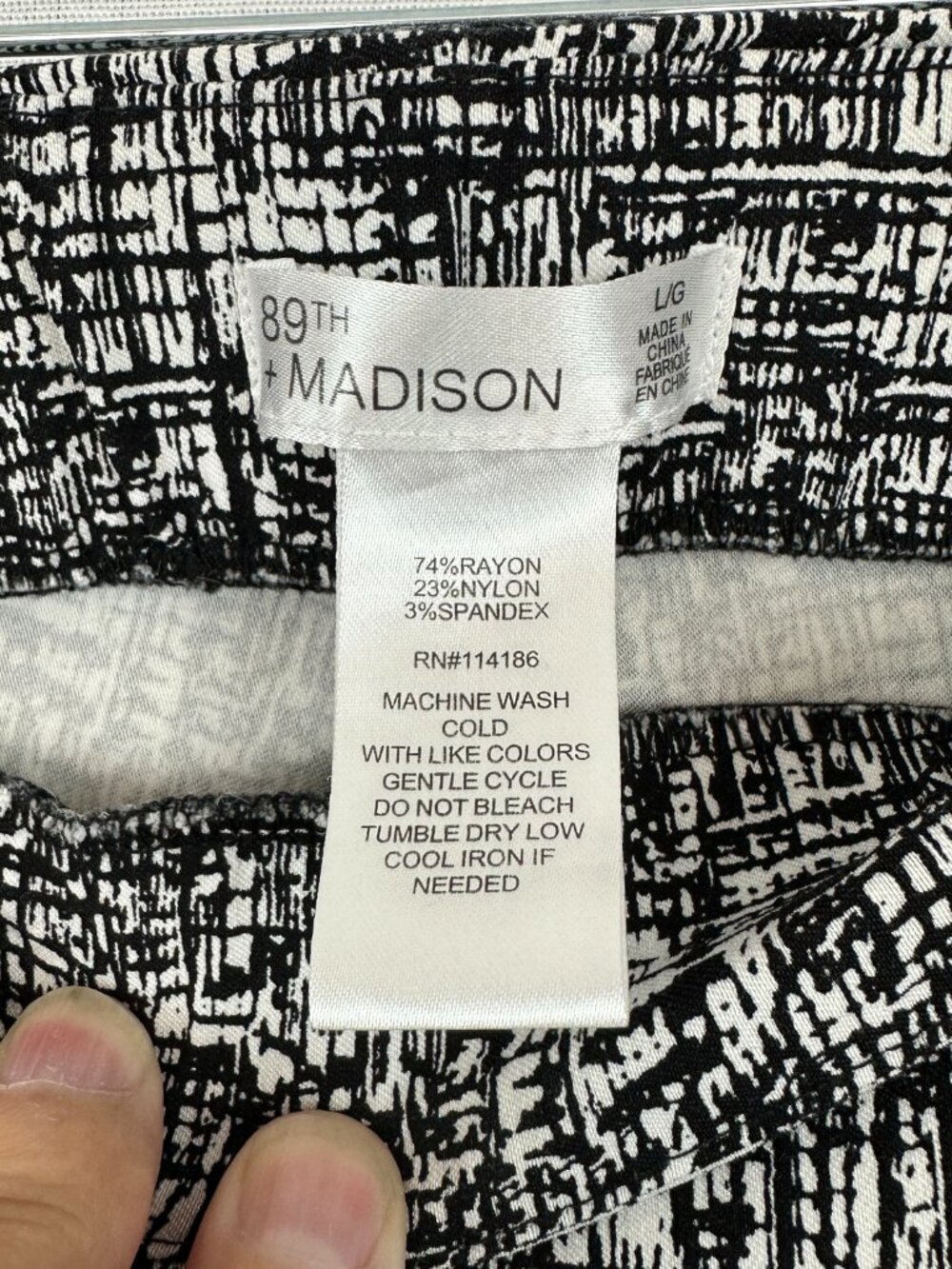 89th + MADISON BLACK & WHITE PRINTED WOMEN'S PANTS, STRAIGHT LEG, PULL-ON, L/G - Picture 2 of 9
